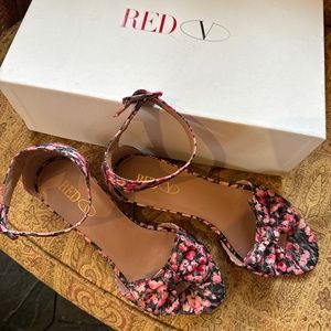 RED VALENTINO Low Wedge Floral Ankle Strap Bow Sandals